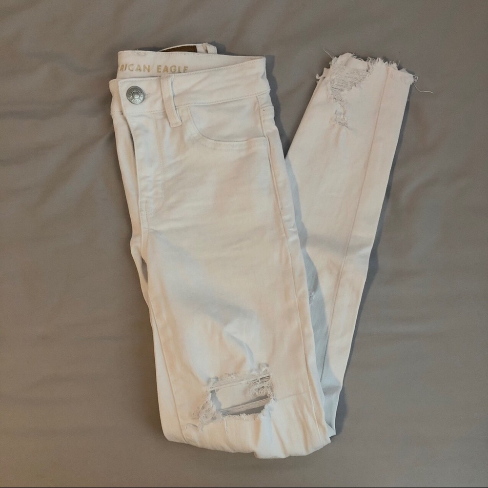 American Eagle White Hi-Rise Jegging